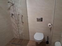 Double or Twin Room with Mountain View