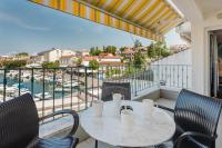 Apartments Obala - B&B Malinska