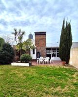 Casa ideal familias-8 personas a 3 cuadras del mar - Ferienwohnung Monte Hermoso