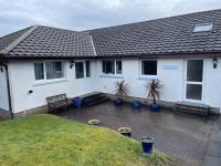 Spacious holiday home with stunning sea views - B&B Whiting Bay