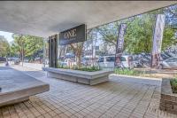 Urban Luxe Stay - 5 Min to Gautrain & Parking - Chambres d’hôtes Johannesbourg