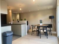 Joyful Group - Deansgate 2BR Chic City Gardens Apartment - B&B Manchester