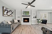 Cozy 5BR Home Sleeps 12 Near Downtown Austin and Tesla - B&B Austin