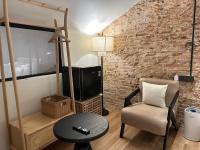 Deluxe Double Room with Shower