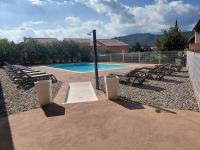 Appartement 4 pièces dans une petite résidence calme, climatisation et piscine - Chambres d'hôtes Oletta