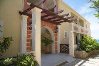 Paralia Luxury Suites - B&B Agios Stéfanos Avliotón