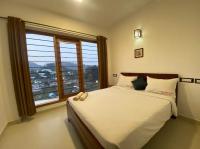 Camera Matrimoniale con Vista Montagna