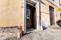 DrsRome - Roman's Ruins Colosseum - B&B Rome