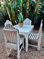 Purple Door! - Bed and Breakfast Jeffreys Bay