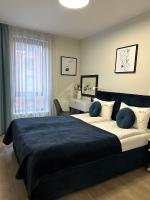 Two-Bedroom Deluxe Apartment with Balcony