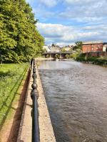 Charming 2 bedroom cottage in Brecon - families and pets welcome! - Chambres d'hôtes Brecon