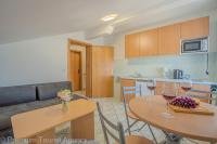 Apartment 4