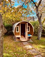 Fass-Sauna, Garten, etwas Fördeblick, 2 Minuten zum Naturstrand - Opa Meyer - B&B Glücksburg