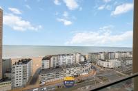 Exclusive two-bedroom apartment with panoramic sea and city views T153 - B&B Ostende