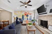 Radiant 3BR 2BA Dallas Home, Near DFW, AT&T Stadium, Six Flags With Mini-Golf - B&B Irving