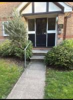 Golden Oak Two bed Apartment - Chambres d’hôtes Erith