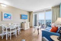 Crown Mare by StayMareni - Oceanfront King Suite - Chambres d'hôtes Myrtle Beach