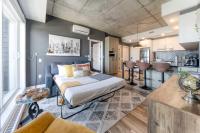 Appartement Luxe, Incredible Sunset View, Pool, Parking, Near Old Québec - B&B Québec