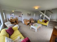 Hosts on the Coast Dinah & Una's Place - Chambres d’hôtes Whangamata