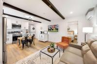 Brand New 1BR Designer's Oasis 1min to I-5 Costo - B&B Lynnwood