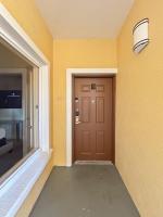 Modern & Spacious 3 Bedroom Retreat! - B&B Orlando