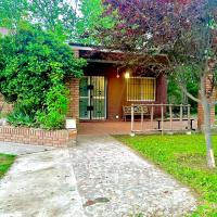Shangri la - Casa y Pileta Privada - B&B Mendoza