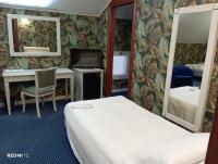 Luxury Quadruple Room