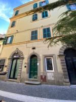 Il Nido del Falco Apartment - B&B Castel Gandolfo