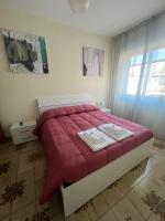 Standard Double Room with Shared Bathroom