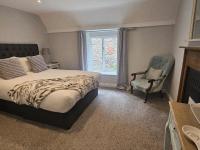 Double Room (1 Adult + 1 Child)