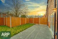 Central and Stylish, Garden and Parking - B&B Coventry