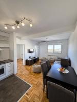 Camera Deluxe (2 Adulti + 1 Bambino)