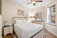 NEW! 1 Garage Spot Included! Near brown line! North Center/St. Ben's Location! - B&B Chicago