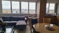 Appartement de 110 m carrés à La Défense vue sur Paris - B&B Courbevoie
