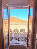 Chambre privée dans maison de ville du XVIIIe siècle - Chambres d’hôtes Carbonne