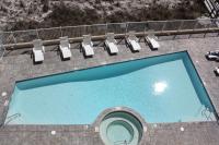 Four Winds 303 by ALBVR - Great Beachfront condo in low density complex! - B&B Orange Beach