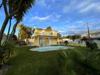 B House Verdizela - B&B Corroios