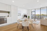 Macquarie Park 2BR Resort style Apt - B&B Sydney