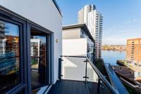 Spacious 2BR with Sea View, Zip Beds, Free Parking and FAST Wi-Fi - Chambres d’hôtes Southampton