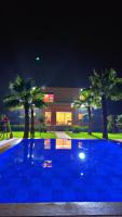 Villa Palmiers 4ch piscine ensoleillée 20mn Agadir - Bed and Breakfast Tine Lmekki
