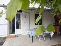 Gîte troglodytique typique et cosy pour escapade paisible - FR-1-410-484 - Chambres d'hôtes Flée