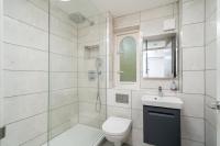 Modern Studios, Garden, 2 Double Beds, 3 min to Tube, Fast WiFi - Chambres d’hôtes Londres