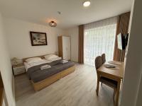 One-Bedroom Apartment with Balcony