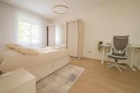 Spacious 2BR Retreat for Families & Friends near City Center - Ferienwohnung Bratislava