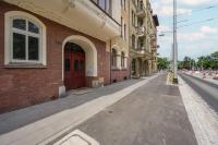 Elegant and Bright Apartment Plac Staszica Perfect for Remote Work by Renters Prestige - B&B Breslavia