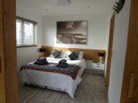Pass the Keys Mistral Coastal Cabin - Dungeness sleeps 23 - B&B Folkestone