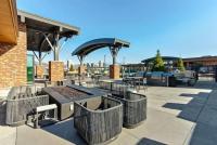 2 Bed 2 Bath Delta Salt Palace Gym King Bed - B&B Salt Lake City