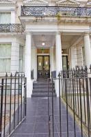 Sumptuous 1BR Duplex - B&B London