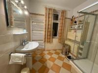 Kamali's Home & Stay - Fühl dich wie zuhause in Elversberg - Chambres d'hôtes Spiesen-Elversberg