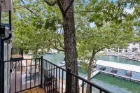 Our Cove Retreat - Perfect for Wave-Free Swimming, Tanning & Prime Location Fun! - Chambres d'hôtes Lake Ozark